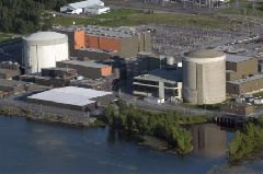 Aerial photo of the Gentilly nuclear power plant