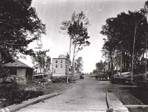 View of the first houses under construction on 4e Rue (4th Street)